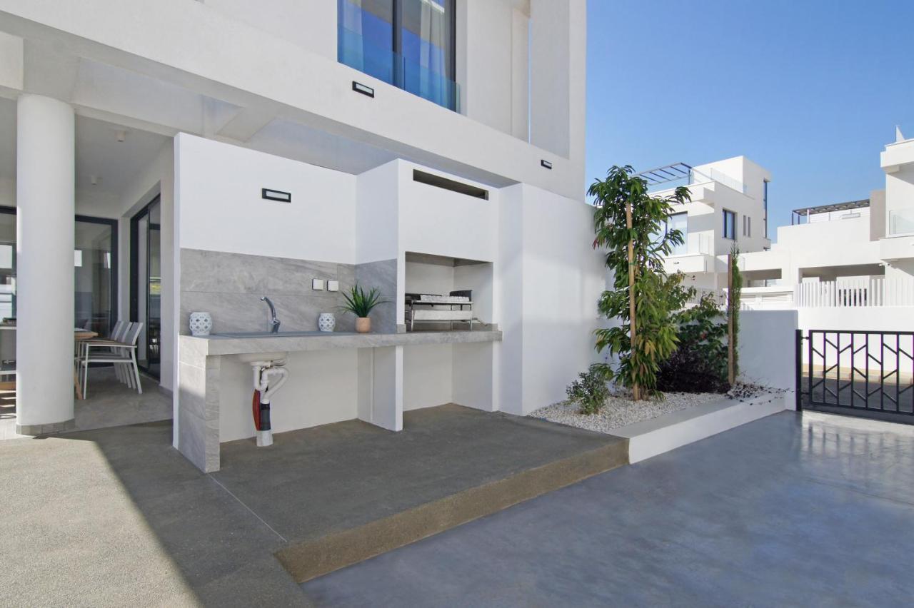 Villa Queen Eleanor Protaras Exterior photo